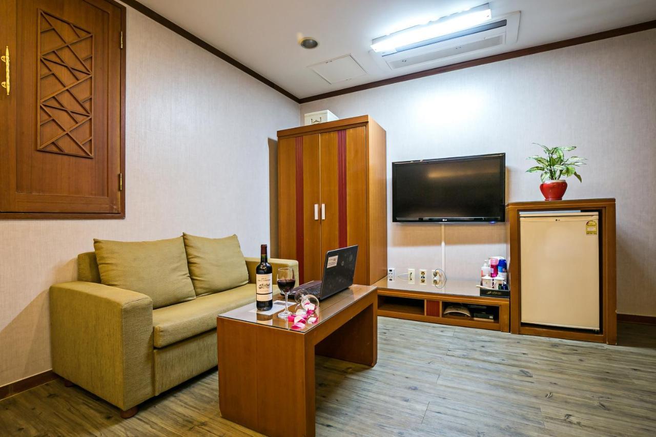 Gumi Fiore Hotel מראה חיצוני תמונה